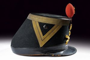 Shako da ufficiale d'artiglieria  - Asta Rare Armi Antiche e Militaria da tutto il mondo - Associazione Nazionale - Case d'Asta italiane