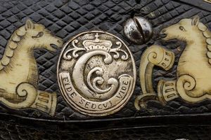 Eccezionale Puffer appartenuto a un membro della famiglia reale  - Asta Rare Armi Antiche e Militaria da tutto il mondo - Associazione Nazionale - Case d'Asta italiane