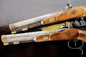 Paio di pistole a luminello di Duon in cassetta  - Asta Rare Armi Antiche e Militaria da tutto il mondo - Associazione Nazionale - Case d'Asta italiane