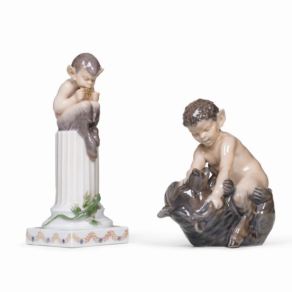 Due figurine<BR>Danimarca, Manifattura Royal Copenhagen, XX secolo  - Asta Dimore Italiane - Associazione Nazionale - Case d'Asta italiane