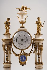 Orologio a portico Luigi XVI. Francia, fine XVIII secolo  - Asta Dimore Italiane - Associazione Nazionale - Case d'Asta italiane