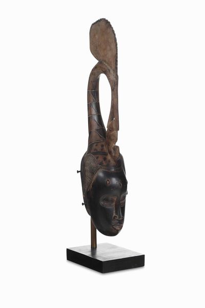 Arte africana, maschera tribale in legno  - Asta Antiquariato - Associazione Nazionale - Case d'Asta italiane