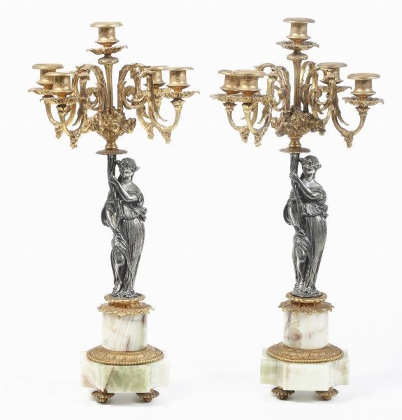 Coppia di candelabri in metallo argentato e dorato e marmo  - Asta Antiquariato - Associazione Nazionale - Case d'Asta italiane