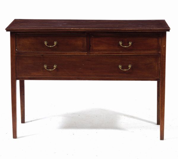 Credenza a tre cassetti. XIX-XX secolo  - Asta Antiquariato - Associazione Nazionale - Case d'Asta italiane