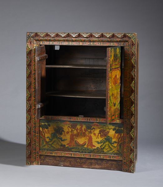 Arte Himalayana : Credenza tibetana in legno.Tibet, fine XIX secolo.  - Asta Asta 470 | ARTE ORIENTALE Online - Associazione Nazionale - Case d'Asta italiane