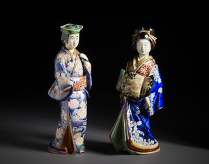 ARTE GIAPPONESE : Due figure in porcellana raffiguranti un dignitario e una geisha ben modellate, riccamente decorati con smalti policromi e dorature.Giappone periodo Meiji.  - Asta Asta 470 | ARTE ORIENTALE Online - Associazione Nazionale - Case d'Asta italiane