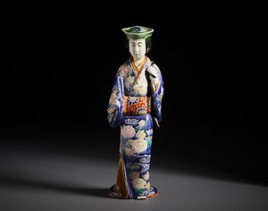 ARTE GIAPPONESE : Due figure in porcellana raffiguranti un dignitario e una geisha ben modellate, riccamente decorati con smalti policromi e dorature.Giappone periodo Meiji.  - Asta Asta 470 | ARTE ORIENTALE Online - Associazione Nazionale - Case d'Asta italiane