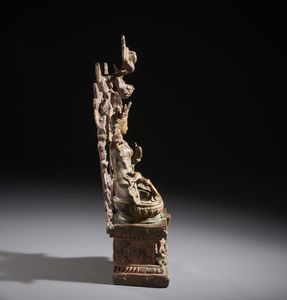 Arte Himalayana : Fusione in bronzo raffigurante la divinit Tara. Seduta su di un fiore di loto  contornata da ricco baldacchino finemente lavorato.Nepal XX sec  - Asta Asta 470 | ARTE ORIENTALE Online - Associazione Nazionale - Case d'Asta italiane