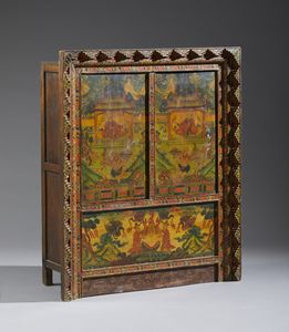 Arte Himalayana - Credenza tibetana in legno.Tibet, fine XIX secolo.