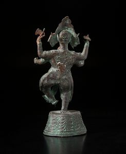 Arte Indiana : Statua in bronzo raffigurante Ganesha danzante. India del sud, XX sec.  - Asta Asta 470 | ARTE ORIENTALE Online - Associazione Nazionale - Case d'Asta italiane