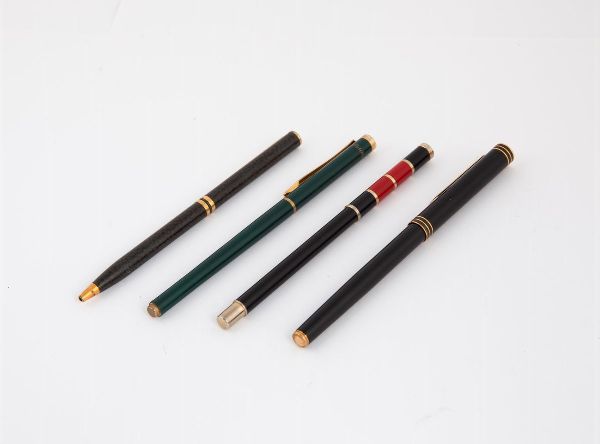 Lotto di 1 Roller Waterman; 1 Penna a sfera Waterman; 1 Pelikan Roller e 1 Roller in metallo e smalto  - Asta Penne e accessori dalla collezione di Enrico e Antonello Falqui e altre provenienze - Associazione Nazionale - Case d'Asta italiane