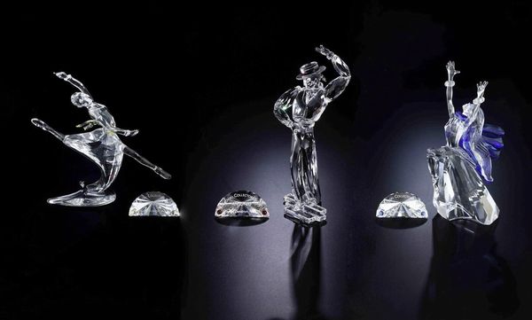 Trilogia Swarovski Magia della danza.<BR>Edizione annuale 2003.  - Asta Ceramiche e vetri - Associazione Nazionale - Case d'Asta italiane