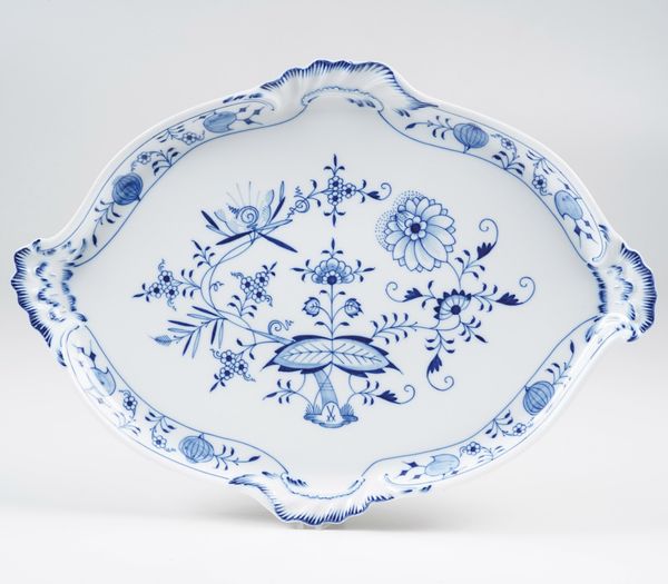 Vassoio.<BR>Meissen, prima met del XX secolo.  - Asta Ceramiche e vetri - Associazione Nazionale - Case d'Asta italiane