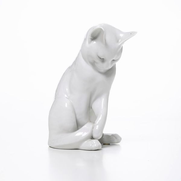 Figurina di gatto.<BR>Danimarca, Manifattura Royal Copenhagen, 1985-1991.  - Asta Ceramiche e vetri - Associazione Nazionale - Case d'Asta italiane