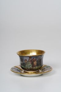 Tazza con piattino, XIX secolo.  - Asta Ceramiche e vetri - Associazione Nazionale - Case d'Asta italiane