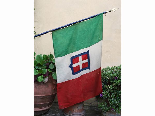 Grande bandiera italiana 1861-1946  - Asta Dballage. Occasioni in asta - Associazione Nazionale - Case d'Asta italiane