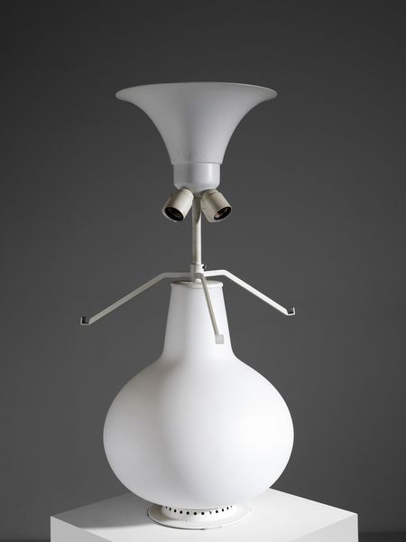 INGRAND MAX (1908 - 1969) : Lampada da tavolo mod. 1853 per Fontana Arte, Milano  - Asta Asta 471 | DESIGN E ARTI DECORATIVE DEL NOVECENTO Online - Associazione Nazionale - Case d'Asta italiane