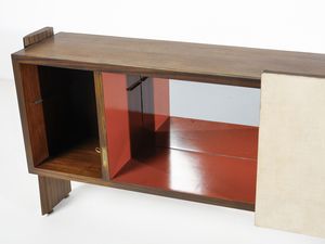 MANIFATTURA ITALIANA : Credenza con pannello scorrevole  - Asta Asta 471 | DESIGN E ARTI DECORATIVE DEL NOVECENTO Online - Associazione Nazionale - Case d'Asta italiane