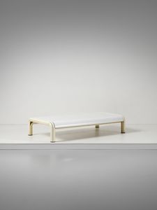 AULENTI GAE (1927 - 2012) : Tavolino basso mod. Orsay per Knoll International, USA  - Asta Asta 471 | DESIGN E ARTI DECORATIVE DEL NOVECENTO Online - Associazione Nazionale - Case d'Asta italiane