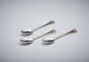 ARGENTIERE DEL XX SECOLO : Set di 12 cucchiaini da caff in argento in custodia originale  - Asta Asta 472 | ARTE ANTICA E DEL XIX SECOLO Virtuale - Associazione Nazionale - Case d'Asta italiane