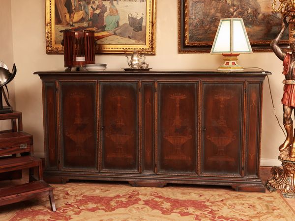 Grande credenza  - Asta Ispirazioni di arredo - Associazione Nazionale - Case d'Asta italiane