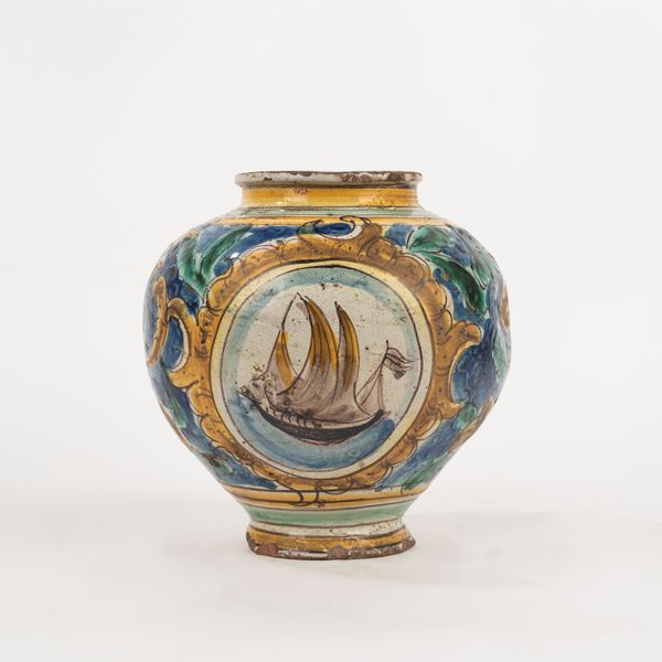 Vaso a boccia in maiolica policroma, Caltagirone, secolo XVII  - Asta Incanti d'Arte - Associazione Nazionale - Case d'Asta italiane