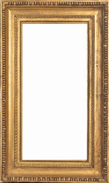 Cornice in legno intagliato e dorato a tre ordini di intaglio, secolo XIX  - Asta Incanti d'Arte - Associazione Nazionale - Case d'Asta italiane