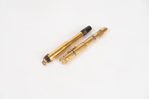 Due penne stilografiche placcate in oro, con pennino in oro 14 k, Montblanc, secolo XX  - Asta Incanti d'Arte - Associazione Nazionale - Case d'Asta italiane