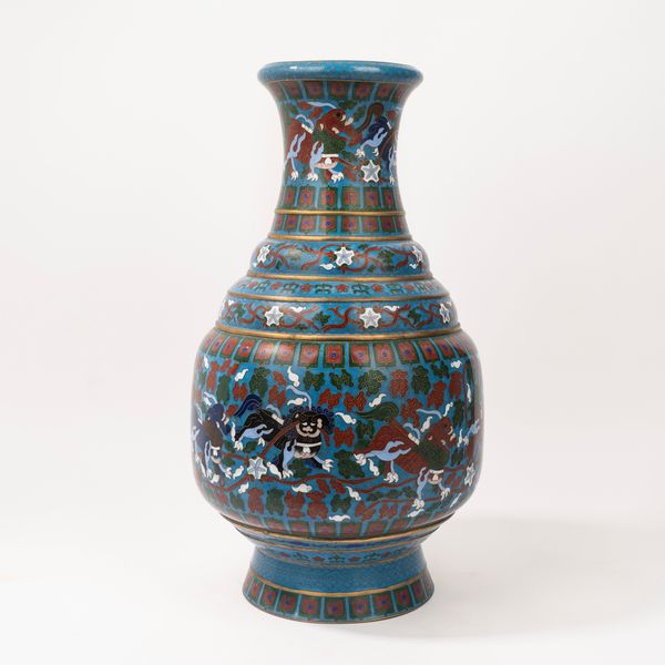 Grande vaso in smalto cloisonnè, Cina secolo XX  - Asta Incanti d'Arte - Associazione Nazionale - Case d'Asta italiane