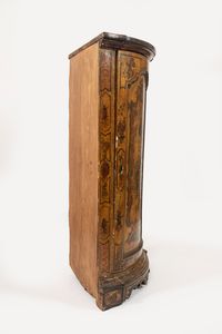 Angoliera in legno laccato, Venezia secolo XVIII  - Asta Incanti d'Arte - Associazione Nazionale - Case d'Asta italiane