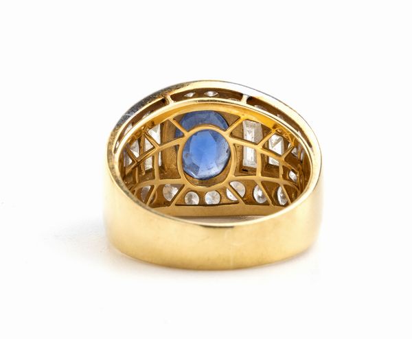 Anello in oro con zaffiro e diamanti  - Asta Gioielli e Orologi - Associazione Nazionale - Case d'Asta italiane