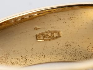 Anello a fascia in oro e diamanti  - Asta Gioielli e Orologi - Associazione Nazionale - Case d'Asta italiane