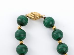 Girocollo in oro e malachite  - Asta Gioielli e Orologi - Associazione Nazionale - Case d'Asta italiane