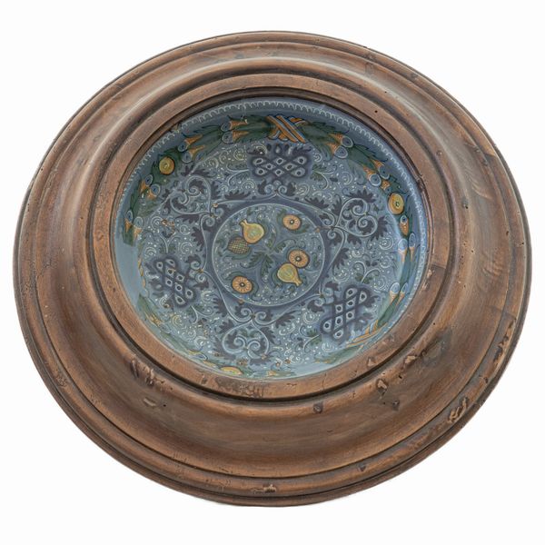 Piatto in ceramica  - Asta Smart Auction: arredi, dipinti, sculture, argenti e altro a prezzi vantaggiosi - Associazione Nazionale - Case d'Asta italiane