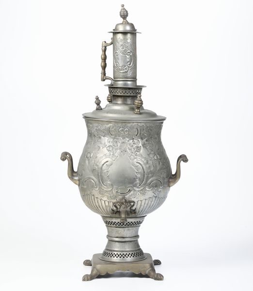 Samovar in metallo  - Asta Antiquariato - Associazione Nazionale - Case d'Asta italiane