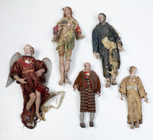 Insieme di cinque sculture da presepe. Arte presepiale napoletana del XIX secolo  - Asta Scultura - Associazione Nazionale - Case d'Asta italiane