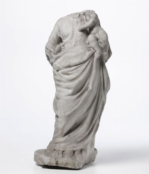 Madonna con Bambino (frammento). Scultore barocco del XVII secolo  - Asta Scultura - Associazione Nazionale - Case d'Asta italiane