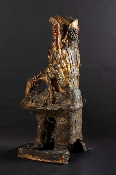 Grande e importante figura di Mahamayuri, dodicesimo anno del periodo di Kangxi in bronzo dorato con iscrizioni, Cina, Dinastia Qing, epoca Kangxi (1662-1722)  - Asta Arte Orientale - Associazione Nazionale - Case d'Asta italiane