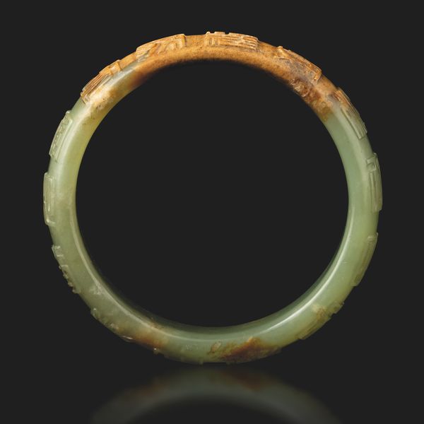 Bracciale in giada gialla e russet con iscrizioni, Cina, XIX secolo  - Asta Arte Orientale - Associazione Nazionale - Case d'Asta italiane