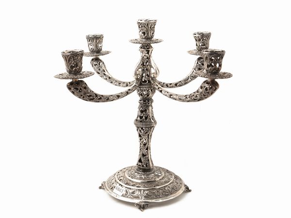 Candelabro in argento  - Asta Una casa fiorentina - Associazione Nazionale - Case d'Asta italiane