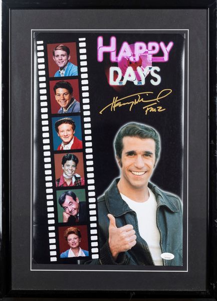 Hanry Winkler  Foto autografata  -  Happy Days  In cornice - Cert. JSA  - Asta Pop Culture / Memorabilia e Card - Associazione Nazionale - Case d'Asta italiane