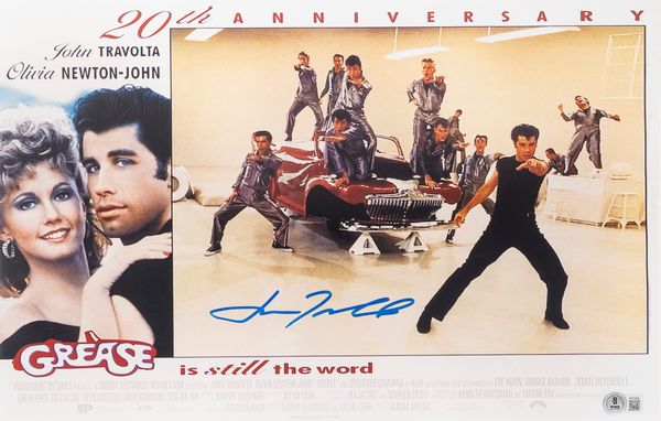 John Travolta  Locandina autografata  Grease  28 x 45 cm (11x17 inch) - Cert. Beckett Witness  - Asta Pop Culture / Memorabilia e Card - Associazione Nazionale - Case d'Asta italiane