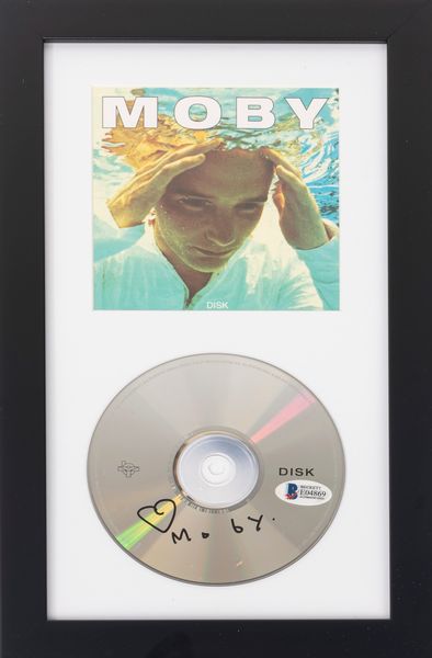 Moby  Disk - Cd autografato  In cornice - Cert. Beckett  - Asta Pop Culture / Memorabilia e Card - Associazione Nazionale - Case d'Asta italiane