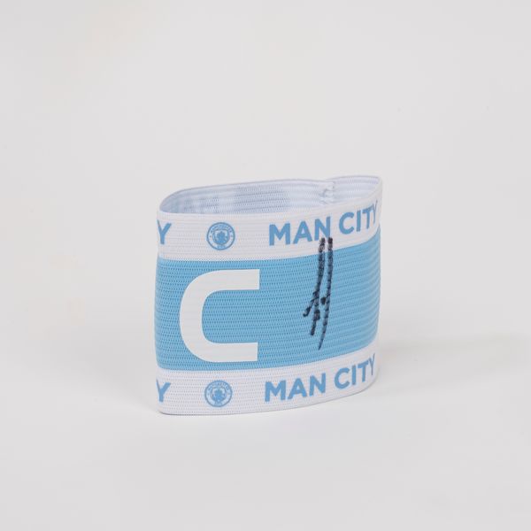 Kevin De Bruyne  Fascia da capitano autografata  Manchester City  Cert. Beckett  - Asta Pop Culture / Memorabilia e Card - Associazione Nazionale - Case d'Asta italiane