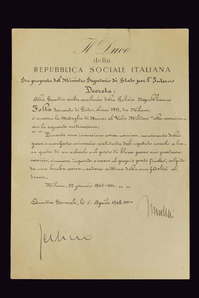 Medaglia al valore militare in bronzo con documento  - Asta Medaglie, Ordini e Decorazioni - Associazione Nazionale - Case d'Asta italiane