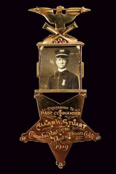 Rarissima medaglia Grand Army of the Republic Veteran 1861 - 1866 in oro con pietre  - Asta Medaglie, Ordini e Decorazioni - Associazione Nazionale - Case d'Asta italiane