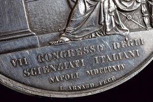 Medaglia per il VII congresso degli scienziati Italiani di Napoli  - Asta Medaglie, Ordini e Decorazioni - Associazione Nazionale - Case d'Asta italiane