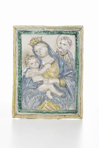 Targa con Sacra Famiglia.<BR>Italia centrale, XVIII o XIX secolo.<BR>  - Asta Ceramiche - Associazione Nazionale - Case d'Asta italiane