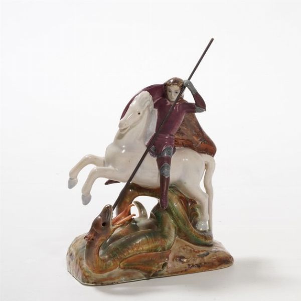 Scultura con San Giorgio e il drago.<BR>Torino, Manifattura Le Bertetti, anni Trenta del Novecento.  - Asta Ceramiche - Associazione Nazionale - Case d'Asta italiane