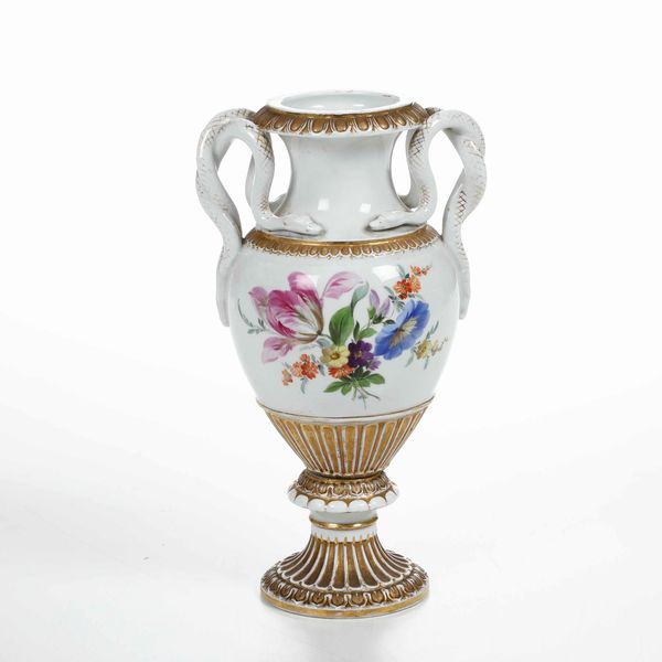 Vaso.<BR>Meissen, fine del XIX o primi del XX secolo.  - Asta Ceramiche - Associazione Nazionale - Case d'Asta italiane